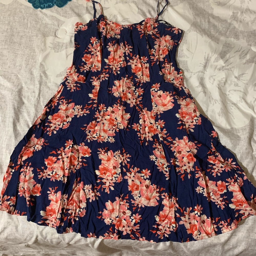Forever 21 Floral Dress 🌺